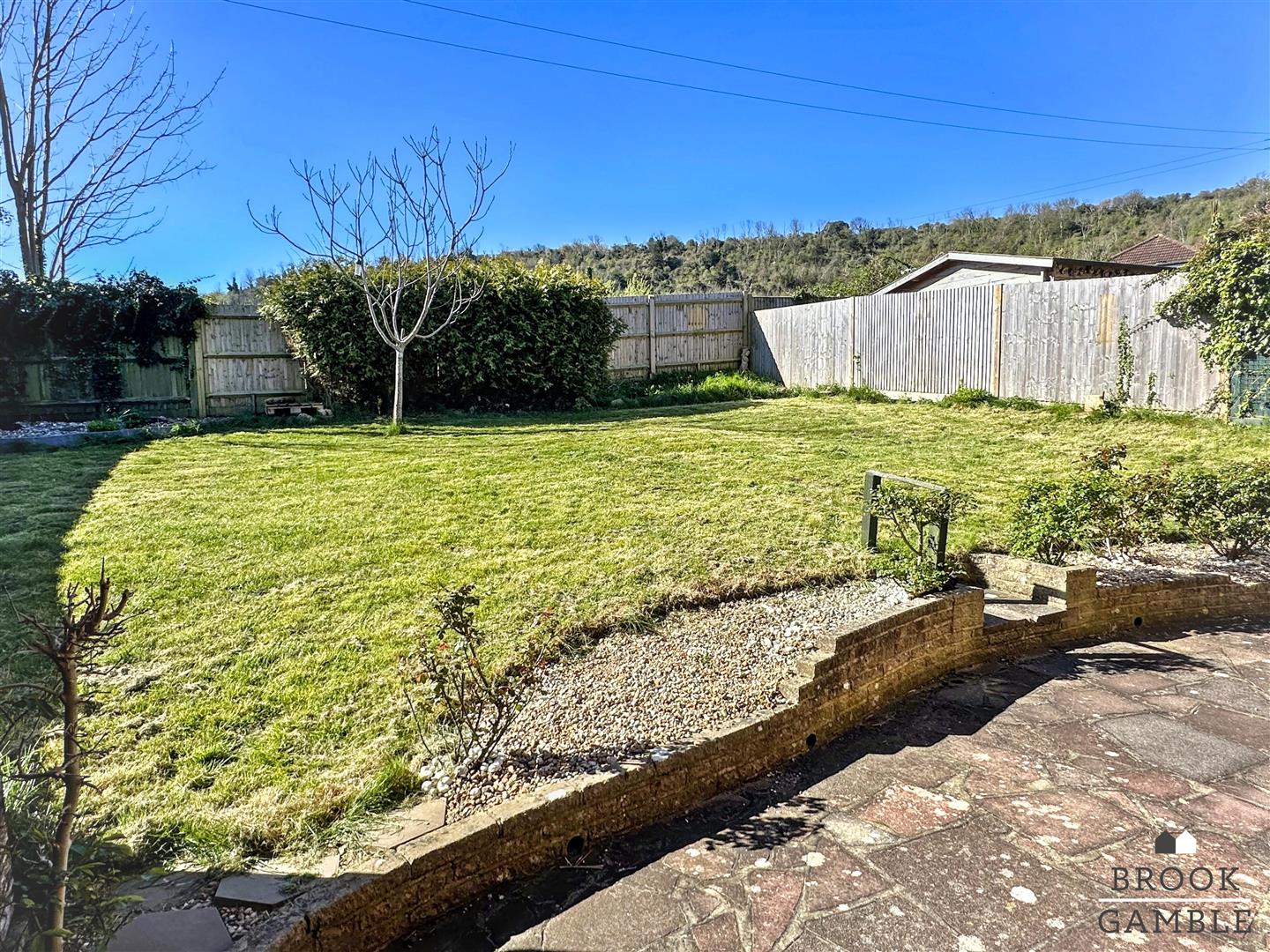 3 Bedroom House. Filching Road in Eastbourne,  19